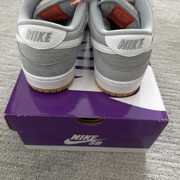 Nike SB Dunk Low Pro ISO wolf grey Sz 10.5 Men's Sneakers DV5465-001 Sneakers